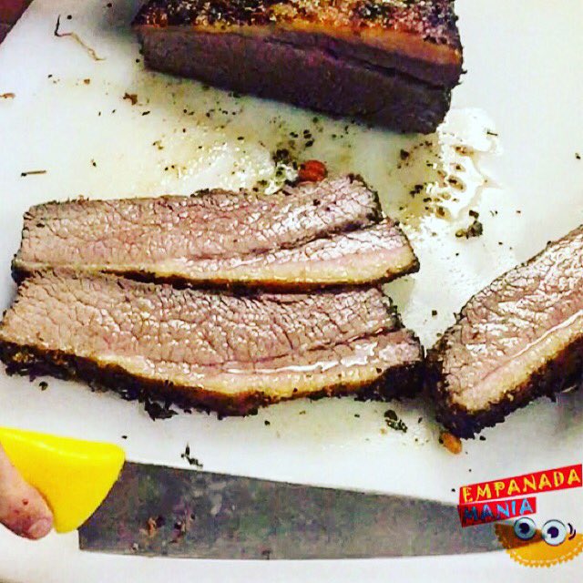EmpanadaMania's tweet photo. #lowandslow #roasted #brisket to make our famous #French #onion ...while supplies last! #angus #not1left #eeeeeats https://t.co/v6oL5MWjs4