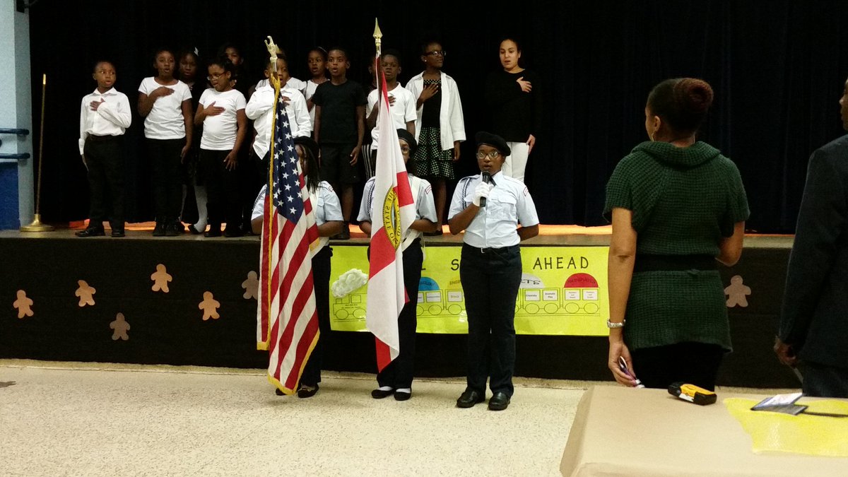 CrestviewES's tweet photo. #ThankYouRollingCrestLake
#CrestviewRocks
@MiamiSup 
@MDCPSNorth https://t.co/eGlHsFvUm1