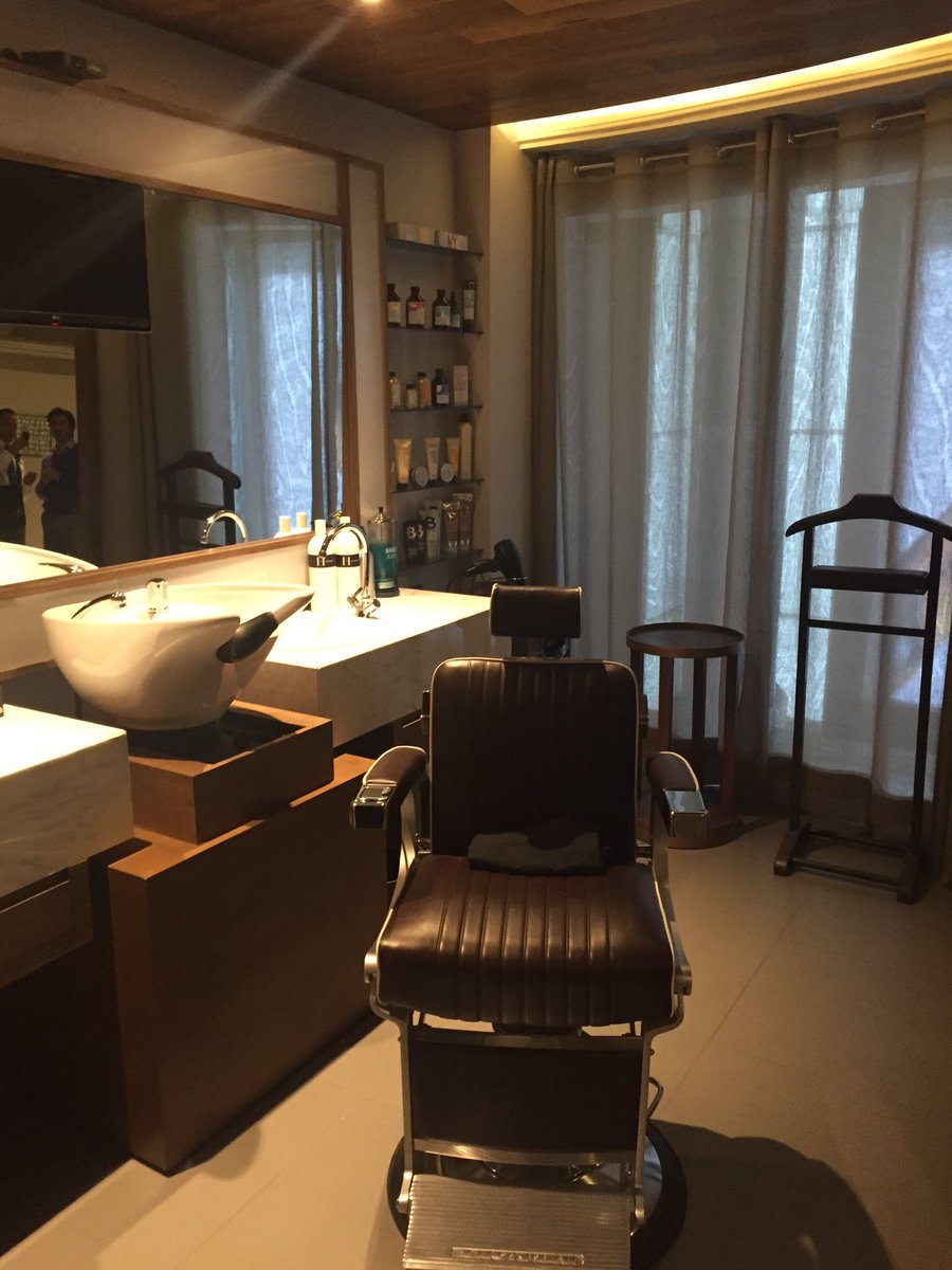 pepebandera1's tweet photo. Felicidades! Mega lugar!! @hommemexico #beHomme https://t.co/EU133gzUnC