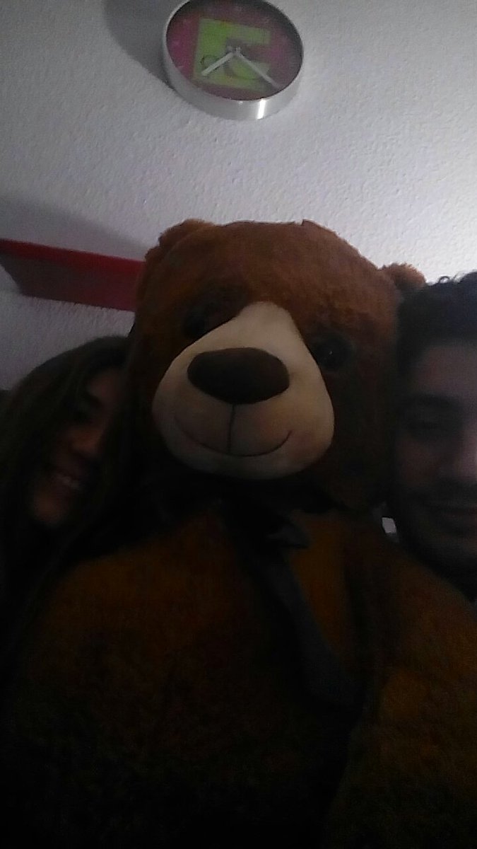 LuciaR12's tweet photo. Buenas noches shulo feo❤ https://t.co/Ne8QLomMyo