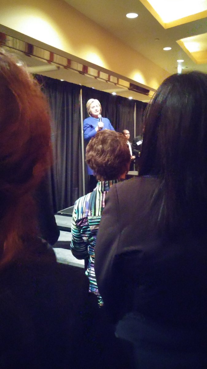 Alison Peters tweet media