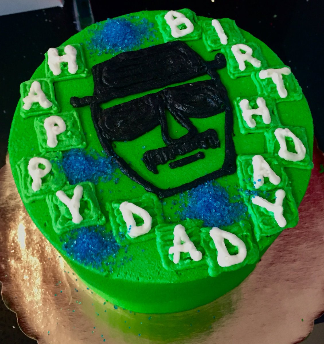 vanillasugarbak's tweet photo. When Dad wants a 'Bad' Cake @SundanceTV @BreakingBad_AMC #breakingbad #cake #chicago #winfieldil #customcake https://t.co/VuuyvzM6xw