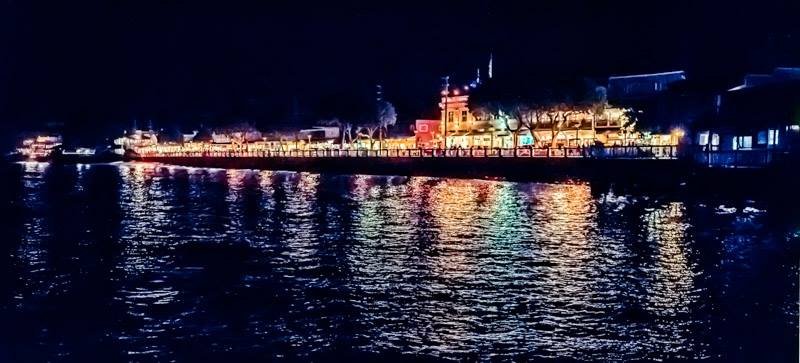 Front Street #Lahaina @ night!
#photo by Brad Paulson @ #Maui #PleinAir #Painting Invitational!
#WestMaui #PleinTalk