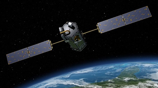 KQEDscience's tweet photo. Should @NASA research funding focus more on space or #climatechange? #DoNowNASA @NASAAmes https://t.co/upOH6bnhQJ https://t.co/YUO9uWytWb