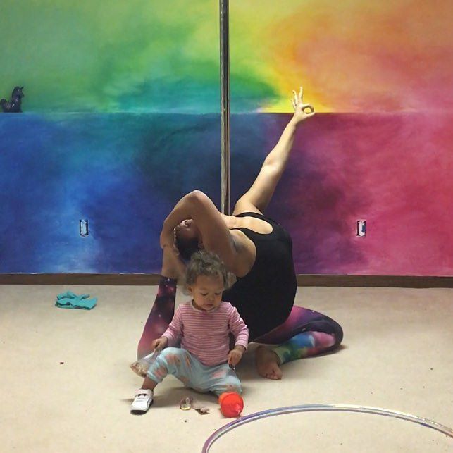 MeditationStars's tweet photo. Day 8 of #LetsGetBendy! Random facts about my day, found out I'll be doing a poster presen… https://t.co/QwZuEoCCQR https://t.co/w1QyOesPiI
