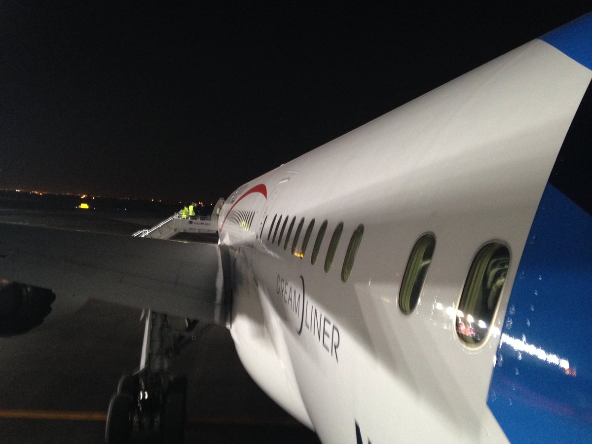 Adiós México - CbdcycdUkAEpiCr