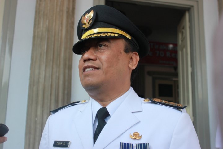 adelukmono's tweet photo. Selamat bekerja kembali di Bapermas Prov Jateng Pak @tavipsupri https://t.co/pZVpJrlmPG