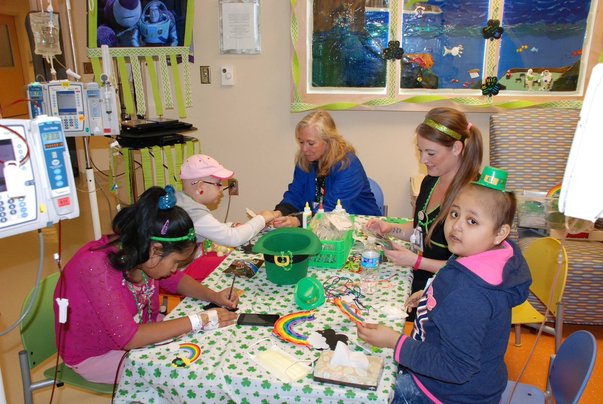 _onemission's tweet photo. Your support of One Mission means more fun holiday parties for kids fighting cancer! So THANK YOU! #WhateverItTakes https://t.co/QWLHXeCpA7