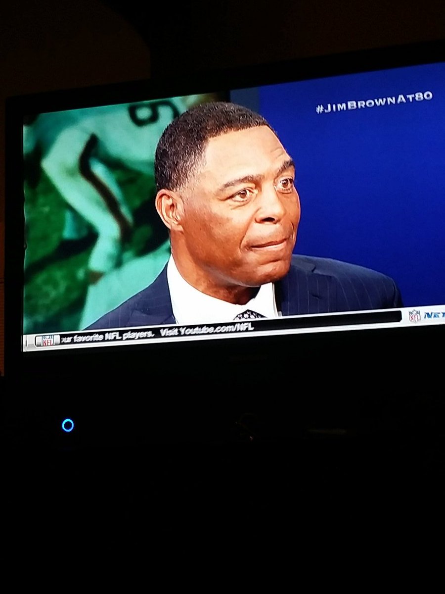 AkielSmalley's tweet photo. Sittin' here watching #JimBrownAt80. A lot wise men here on & off the field. #RbsUnite #savetherunningback https://t.co/SiCL1PTMpw