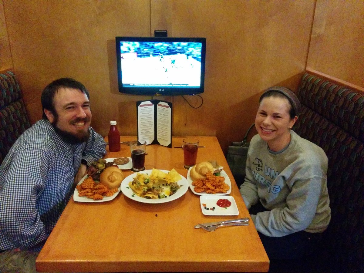 JamesPHedges's tweet photo. At Tribeca. She ordered the Tar Heel. I ordered the Blue Devil. #DUKEVvsUNC #DividedInBasketball #UnitedInChrist https://t.co/b6YiR9sNtn