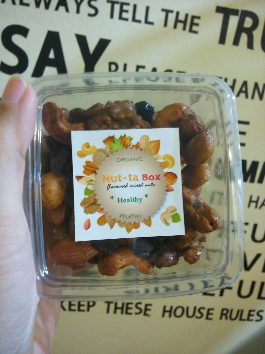 nuttabox's tweet photo. We proudly present #Healthy . Our #mixednuts in strawberry flavor! #NuttaBox #healthysnacks #mixednuts #healthyfood https://t.co/RYZ5Tgh69K
