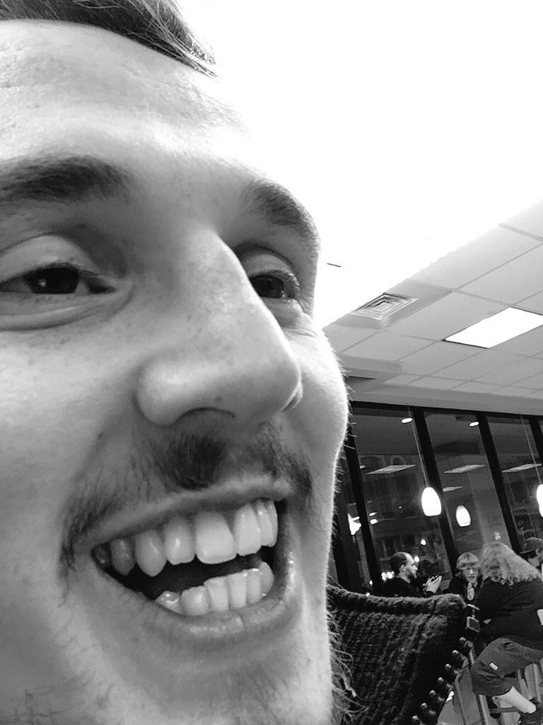 Razer's tweet photo. @ProSyndicate https://t.co/45fWNgyJuh