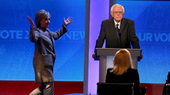 thehill's tweet photo. Report: AFL-CIO will not endorse Hillary Clinton in major win for Bernie Sanders https://t.co/CDHS9EZgvh https://t.co/I7VxTyfUrg