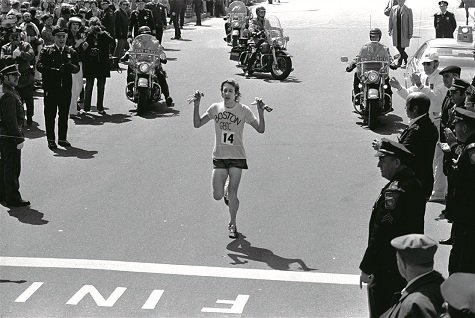 BillRodgersRACE's tweet photo. Advice for water when #running: Stop, drink, gulp, go! Feeling nostaligic @runnersworld https://t.co/qCG2dvIHAk https://t.co/6UO3tmCaOl
