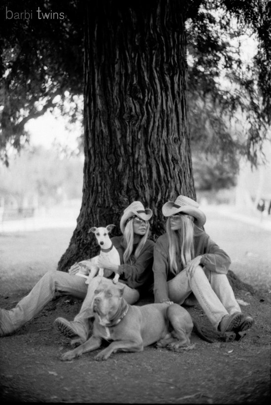 Barbi_Twins's tweet photo. Our @originmagazine article- "Compassion shouldn't have boundaries" ~ Shane and Sia Barbi 
https://t.co/ggxBBgJStX https://t.co/7kGTaVTfSE
