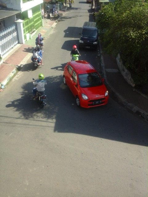 Pukul. 15.00 lalin jl.effendi terpantau lancar #trafficmalang <a href="/Edunewsfm/">EDUNEWS FM RADIO</a> <a href="/official_itv/">Indonesiatv</a> irma.bc7