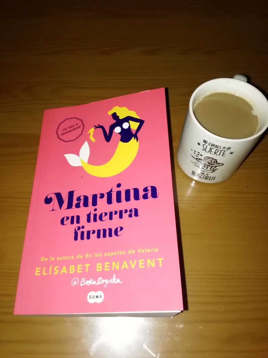 _srsmarina's tweet photo. Café y libros... Café y Martina en tierra firme @Betacoqueta @MartinaMndieta @PabloRuizRico https://t.co/pmEqTn7NVE