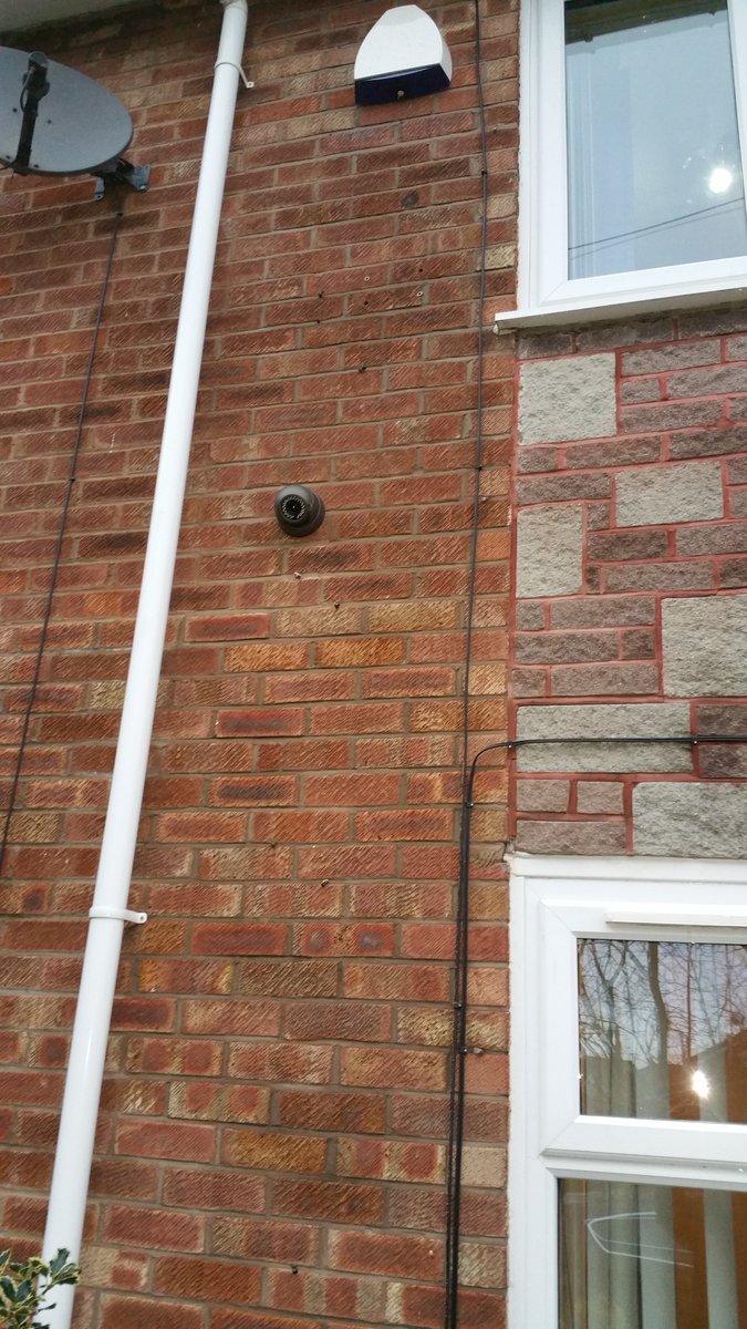 HomeTechsol's tweet image. Yesterdays 3 camera CCTV installation for a new customer in Tydesley, Manchester. #cctv #cctvinstallation