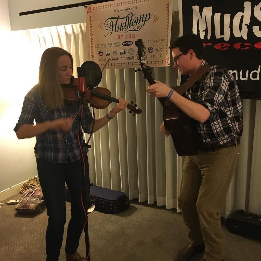 JennaTilveran's tweet photo. @mudstomp_records : https://t.co/PeTLkqQnBX | The Matchsellers! #mudstomp #folk #fai2016 #folkalliance #folkmusic https://t.co/2YcXF41l2y