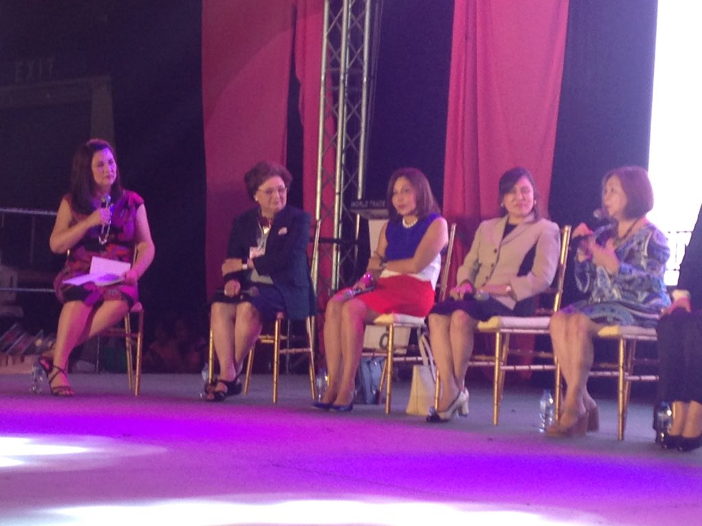 letsgonegosyo's tweet photo. [NOW] Forum on Filipina innovators and brand builders in today's #FES8 w/ moderators Mr. RJ Ledesma &amp; Ms. Ali Sotto. https://t.co/sMXLpeBt8S