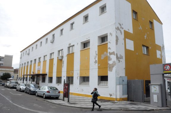 hoyextremadura's tweet photo. Mérida proyecta la reforma integral del Conservatorio https://t.co/zghhRNWQpk vía @hoyextremadura https://t.co/i9uu3BGZz2