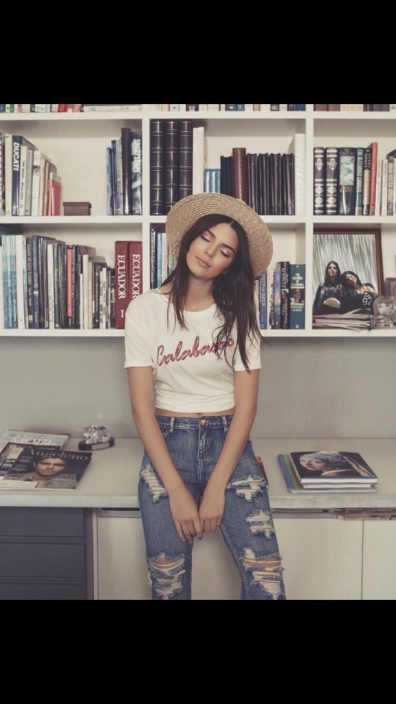 ValeriaBaena97's tweet photo. WCW😍 #perff https://t.co/U8o36Swuwy
