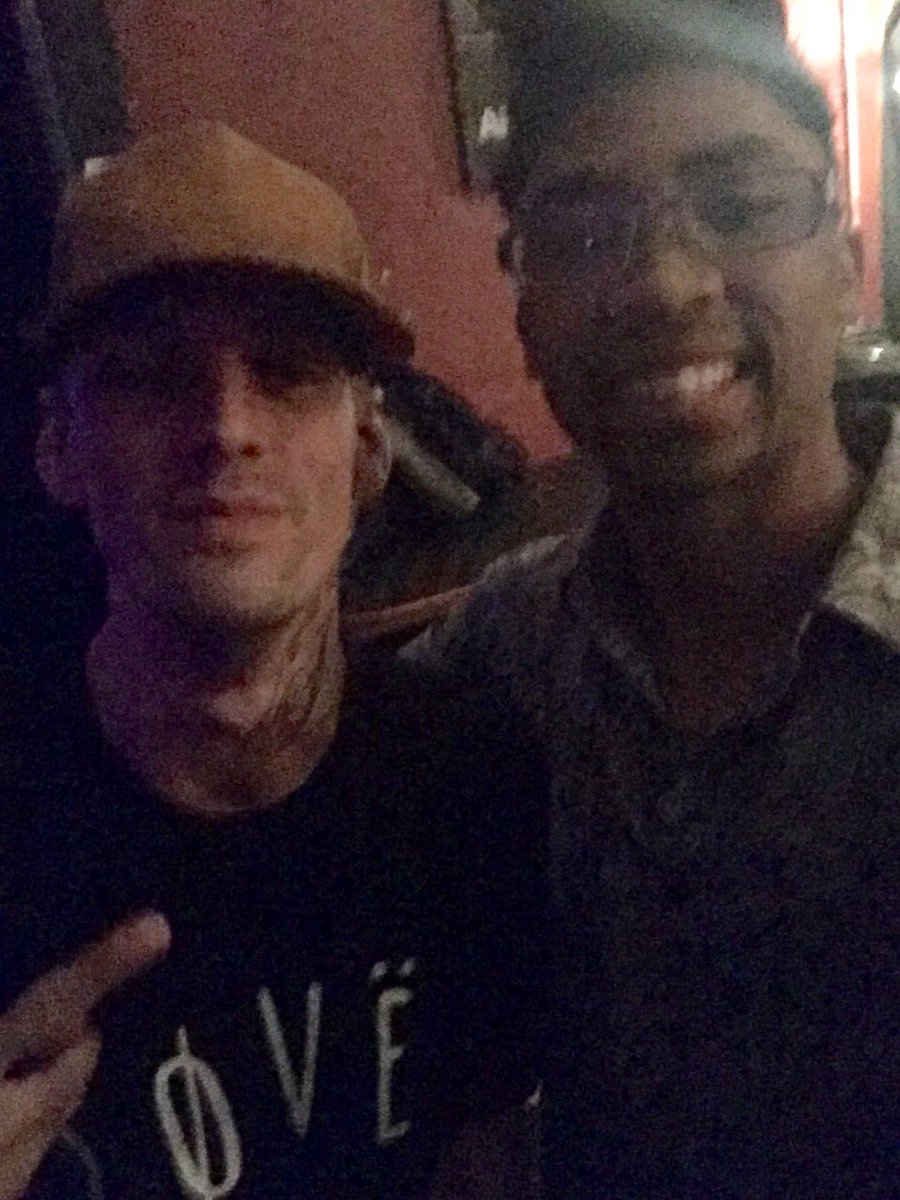 OfficialMBrown's tweet photo. Blurry... but I had a great time performing w/ @aaroncarter he was great! Check out his new music!💕 https://t.co/HMEMzDoZoT