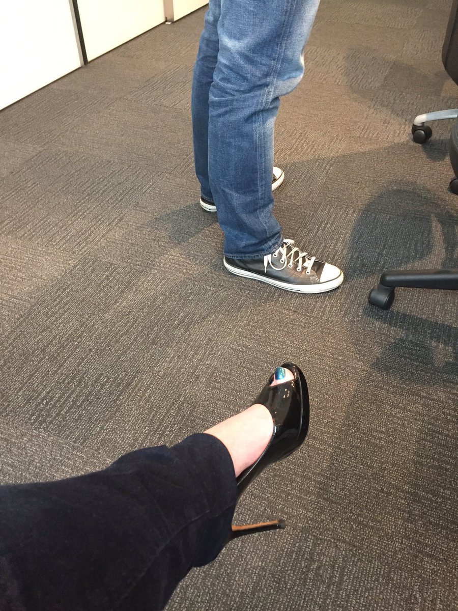 vizslageek's tweet photo. Tag teaming with @rawstorage but not sharing his fashion choices #SESummit #BestSEs @leej0424 https://t.co/ceKi0pLgtU