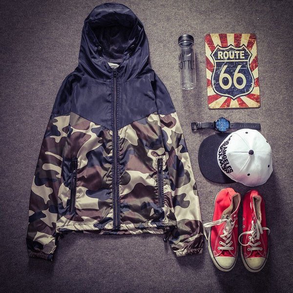 CollegeAppareI's tweet photo. Windbreakers 

https://t.co/lIfCRC2S01 https://t.co/Nj5Wf7cEFS