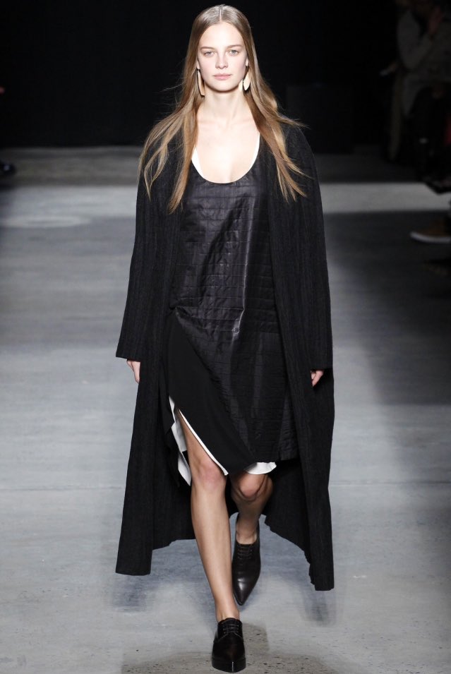 BreakInspi's tweet photo. @narcisostudio #readytowear Fall 2016 Collection #breakinspiration https://t.co/tsl1fxmR6z