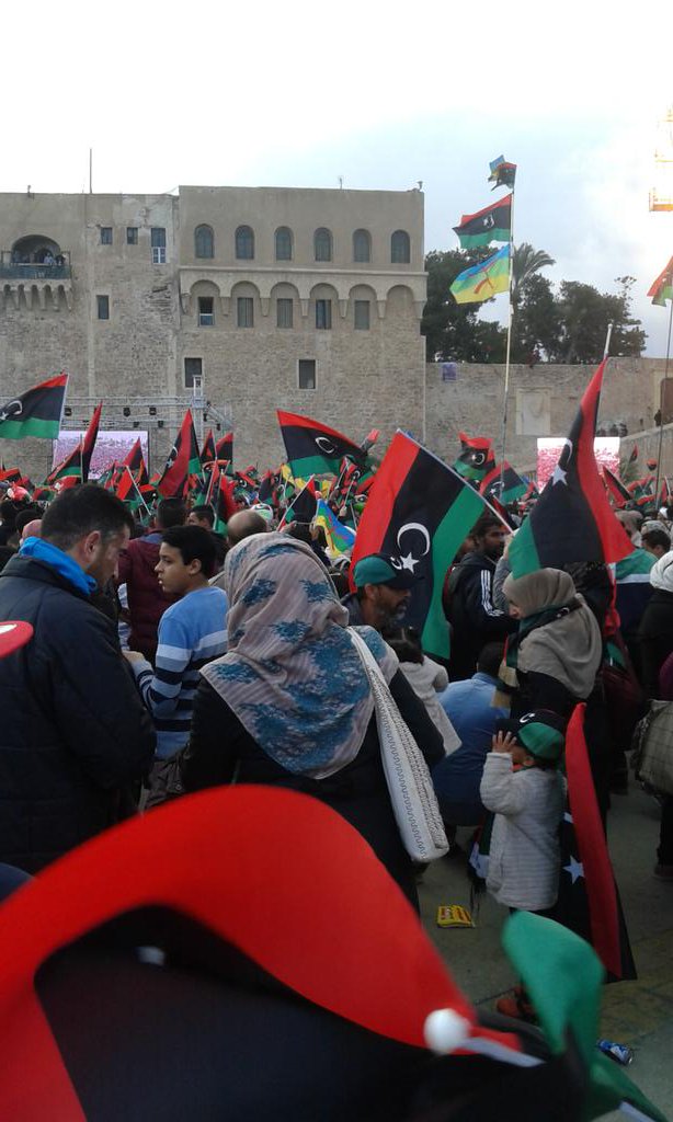 @KoblerSRSG 
نأمل ان يعم السلام والاستقرار في بلدنا الحبيب