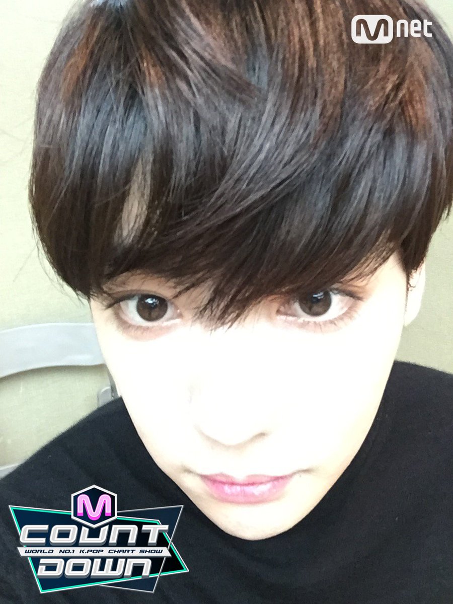 MnetMcountdown's tweet photo. 오셨다 오셨다! #위너 의 만찢남 오셨다! 이 사진은 무보정으로 진우군이 찍은 사진을 그대로 올려드림을 밝힙니다. 비쥬얼까지 업그레이드 된 #WINNER 의 무대! 6시 #엠카운트다운 놓치지마세요! https://t.co/CSPcr4WKmT