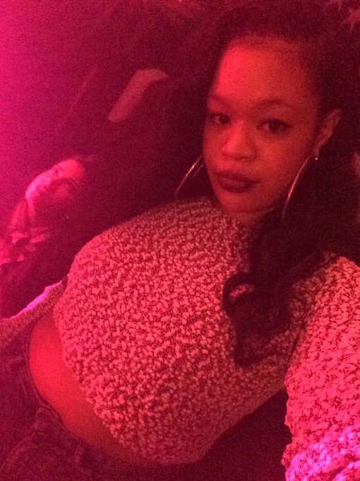 Watch Deja Vù👑's leaked NSFW photo on TwXstars