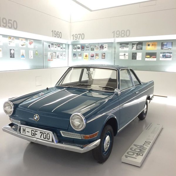 BMW's tweet photo. Aged better than fine wine. MT @EssoDubble 1964 #BMW 700. https://t.co/nq12HTwn5H #TBT https://t.co/XENxN5uhY7