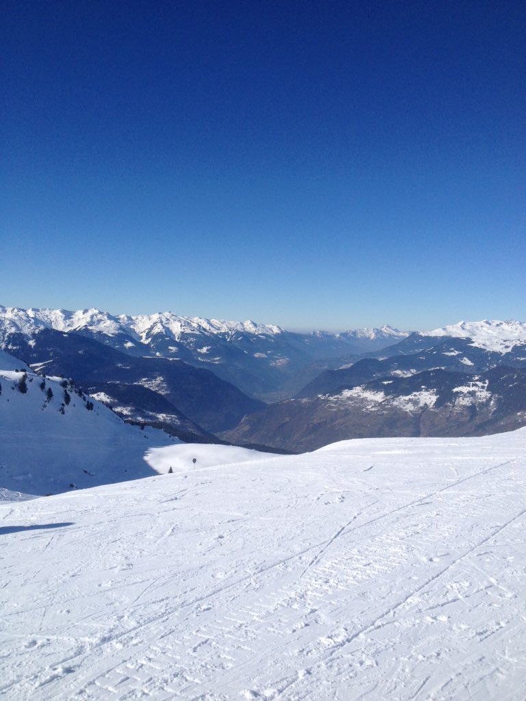 sarty2's tweet image. Perfect #Meribel