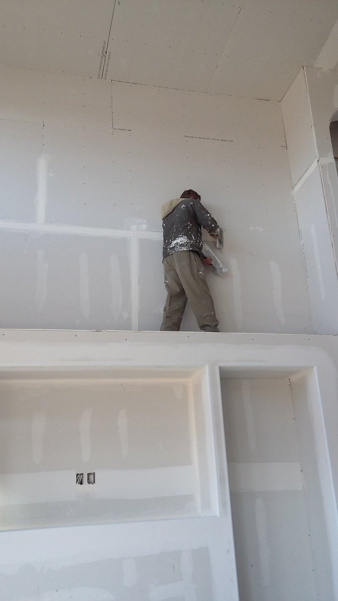 VDrywall tweet picture