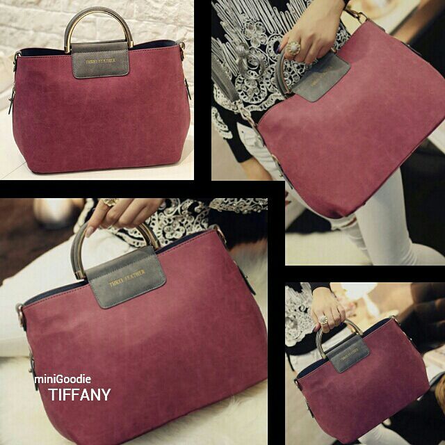 PURPLE TIFFANY in idr 284k. (Suede,  Tinggi 24cm Panjang 31cm, magnet, longstrap) #limitedstock