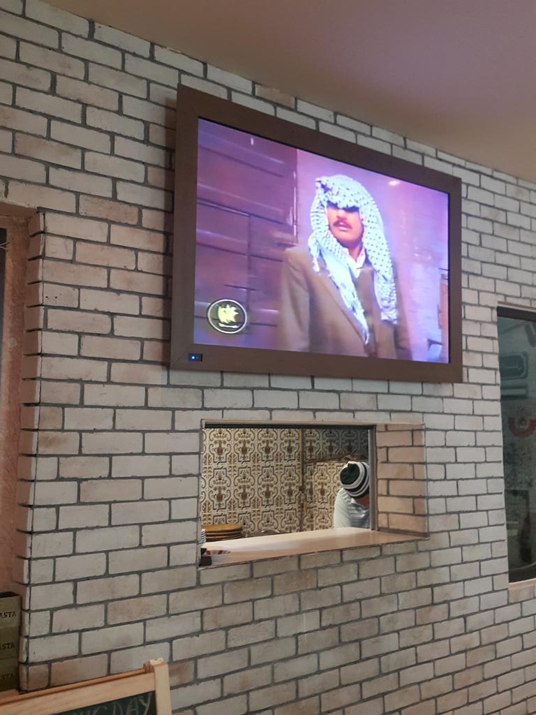 joeycastro0713's tweet photo. Basta 23 #riyadat mall#traditional food#77575757 https://t.co/gYILLmhEyb