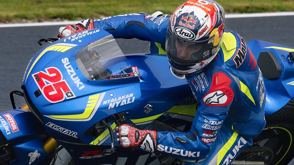 JesSanSan's tweet photo. Final #AusTest
1. Viñales
2. Márquez
3. Lorenzo
4. Rossi
5. Crutchlow
6. Barberá
7. Iannone
8. Pedrosa
(Pic @MotoGP) https://t.co/VFvH17lYHE