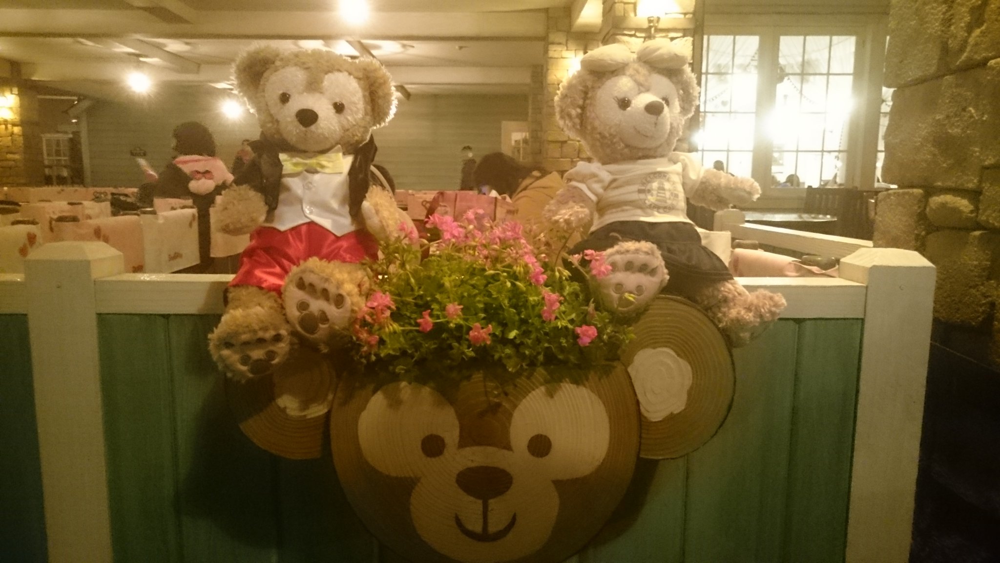 Disney - スウィート♡ダッフィー 𝖶𝗂𝗌𝗁𝗂𝗇𝗀 𝖶𝗂𝗇𝗀𝗌🪽🎀 かわいすぎるふたりをお迎えに