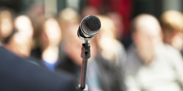 HubSpot's tweet photo. 4 TED Talks Every Marketer Should Watch https://t.co/K1B6eqAW74 by @MikeWhitney5 https://t.co/MJztEd1hgT