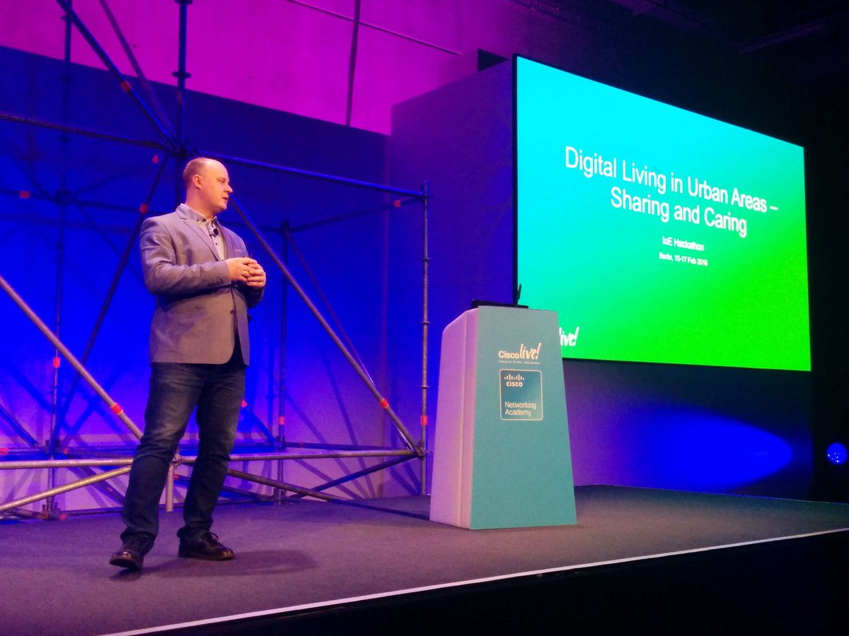 VirginieSmans's tweet photo. @zhenya_morozov presenting the #CLHackathon at #CLAcademyDay #CLEur @CiscoNetAcad https://t.co/FA5Wqmclj7