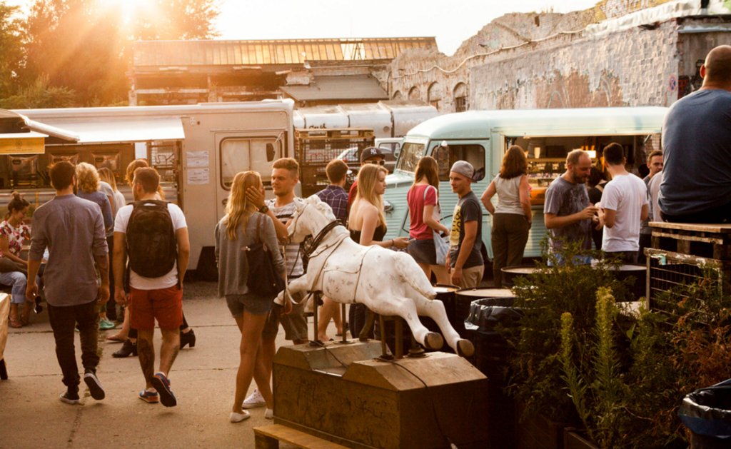 This weekends itinerary: Foodie edition blog.hungr.co/2016/02/18/thi…