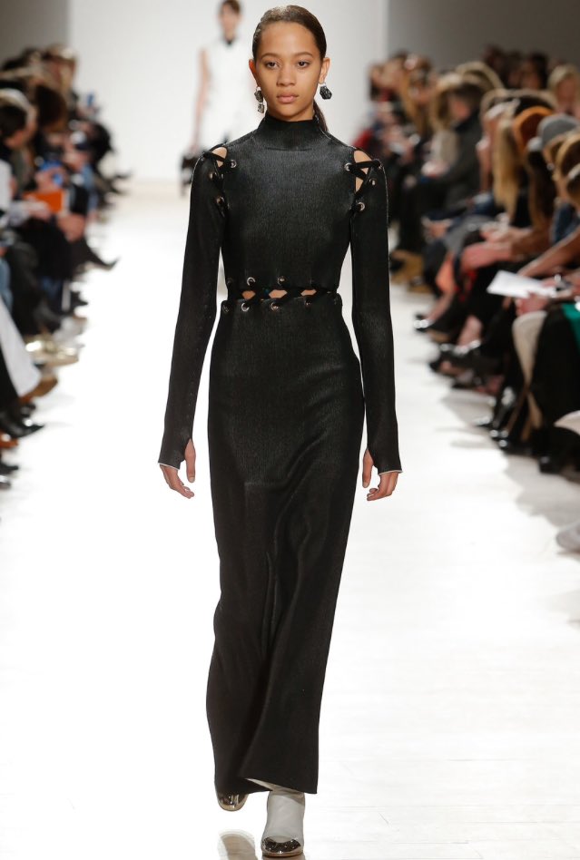 BreakInspi's tweet photo. Lazaro Hernandez and Jack McCollough presented their Fall 2016 show for @proenzaschouler #breakinspiration https://t.co/y2QY6cZ71j