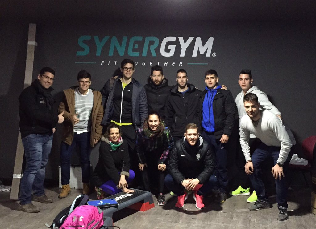 trainingym_app's tweet photo. Formación con el equipo de #SynergymCordoba ¡Mucha fuerza para apertura de mañana! 💪🏻💪🏻💪🏻 https://t.co/5D2V2HLQ1a