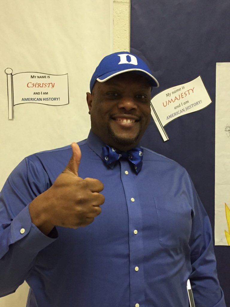 maximizeunderst's tweet image. No Digital Badge For This Outfit #ProjectADVANCE #CHCCS