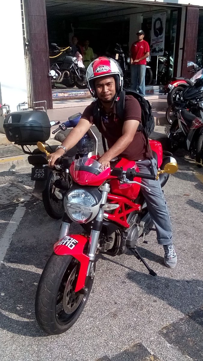 SoonHinCompany's tweet photo. Tq bro for purchase #Ducati #monster795 with us. For more info, pls call 017-9115990 / 017-5136998 / 09-5150998 https://t.co/n8LSndBw3r