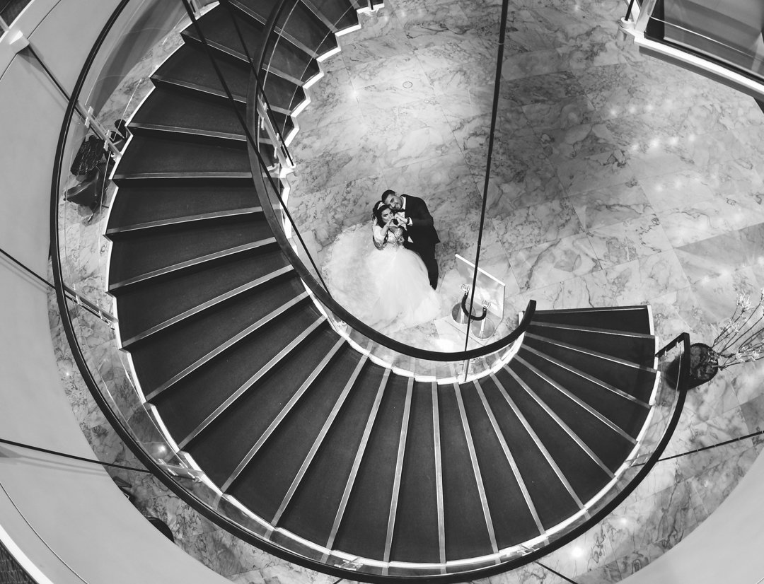 sorensen_uffe's tweet photo. #weddingcouple #radissonbluroyalhotelcopenhagen https://t.co/WMnStxKegq