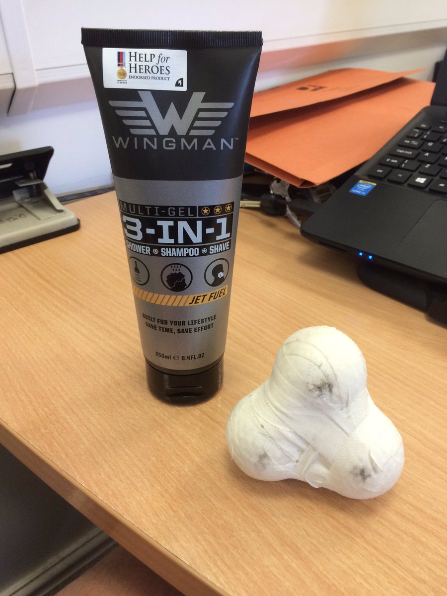 mrdaveorton's tweet photo. @IamWingman great start to the day, thank you! #physio #shower #triggerball https://t.co/LTMEX6iabp