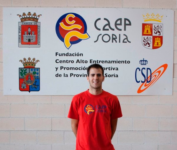 DeportesCuatro's tweet photo. El atletismo español da su último adiós a Diego Barranco, una de las mayores promesas https://t.co/8CcZ8es1Yz DEP https://t.co/1RnzndaFVx